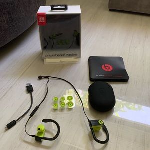Powerbeats 3